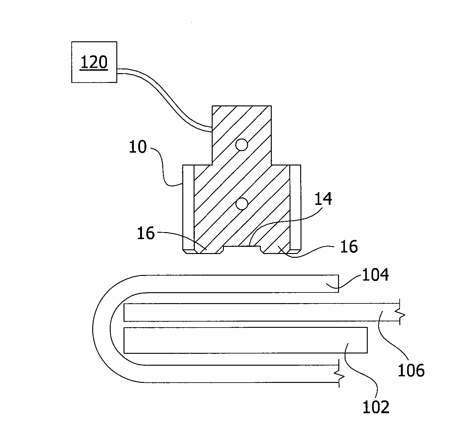 Apparatus and die for welding plastic and a method of use thereof