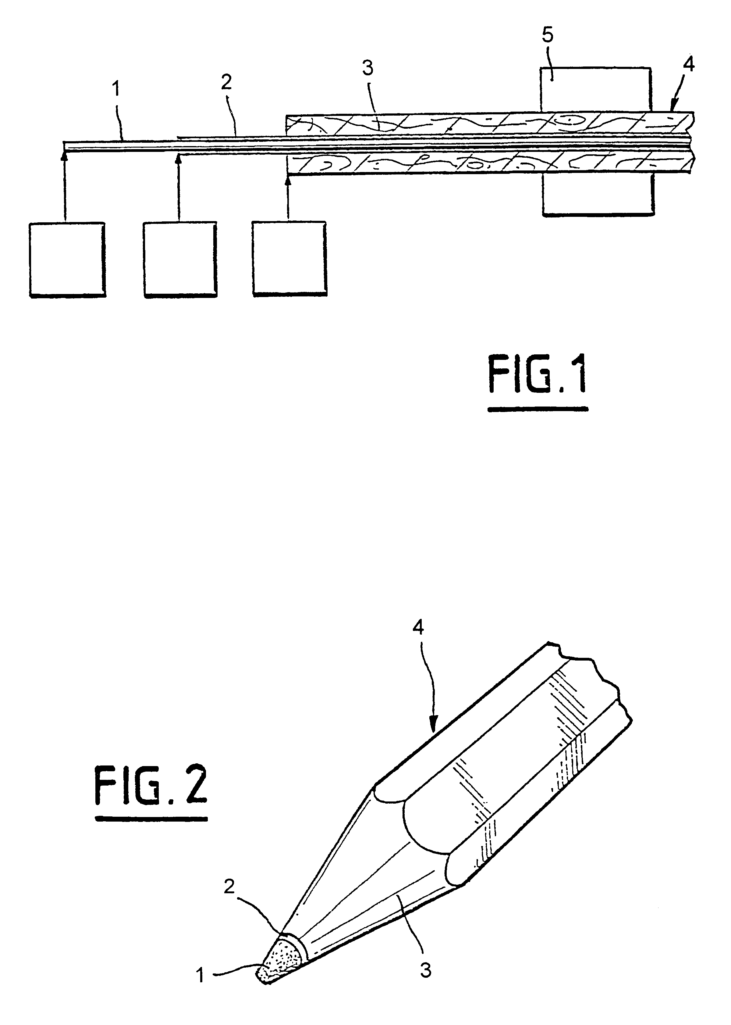 Method for making a writing or coloring pencil by triple extrusion and writing or coloring pencil comprising an intermediate protective layer