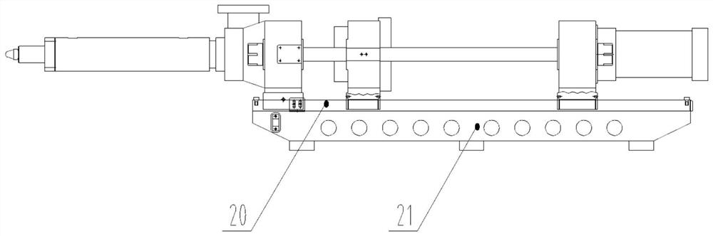 Single-cylinder injection molding machine with one-line pre-molding motor arranged in middle