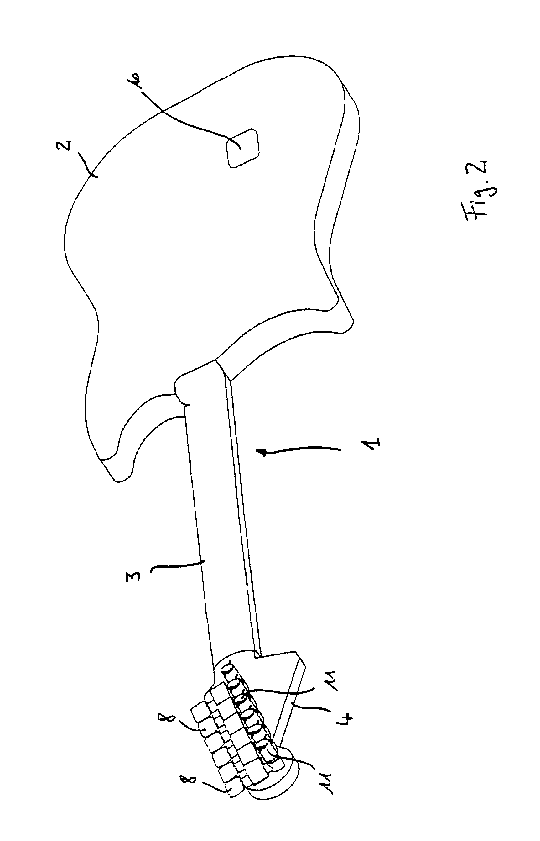 Device and method for automatic tuning of a string instrument in particular a guitar
