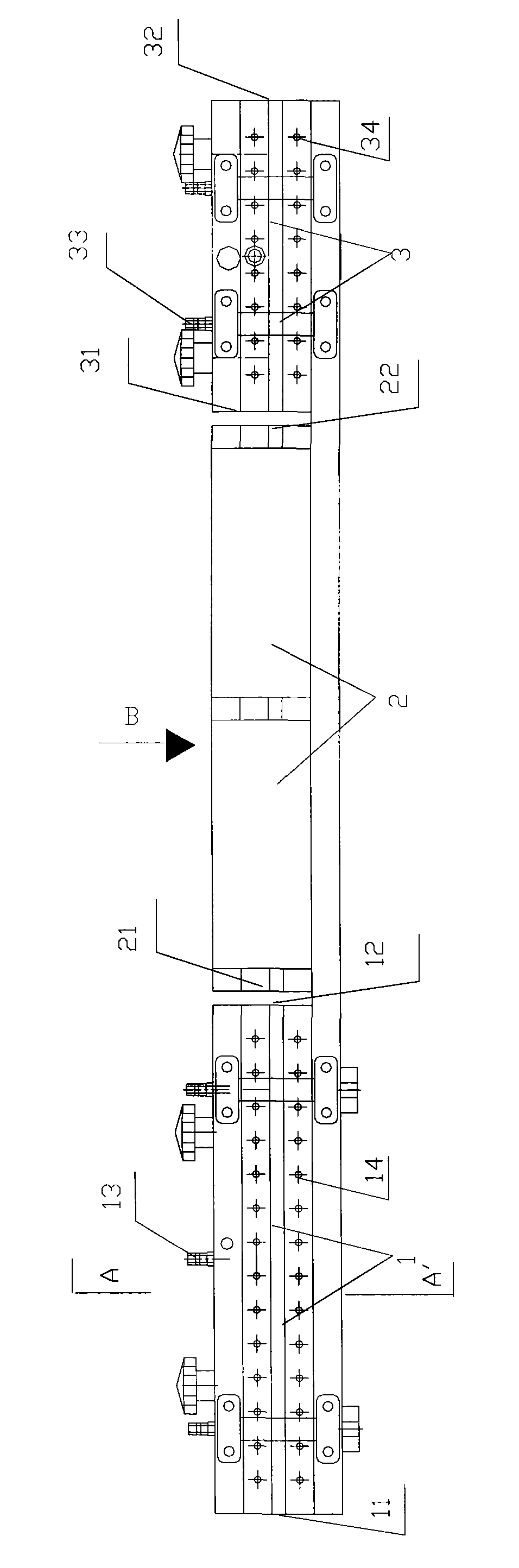 Method for cooling and sizing plastic profiles and device for realizing same