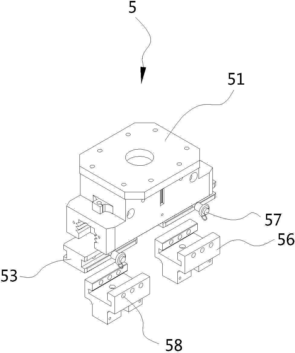 Mechanical arm for transferring cans