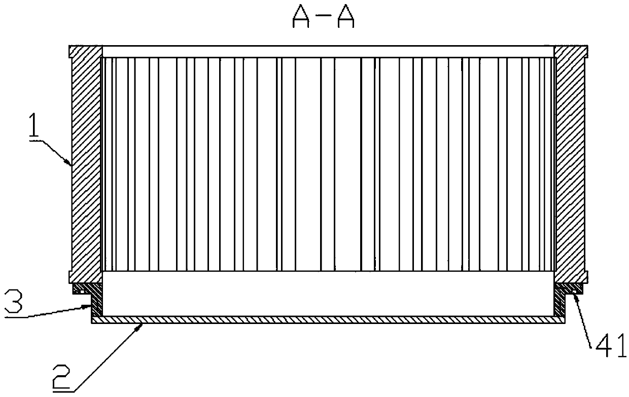 Displacement configuration of range hood and range hood