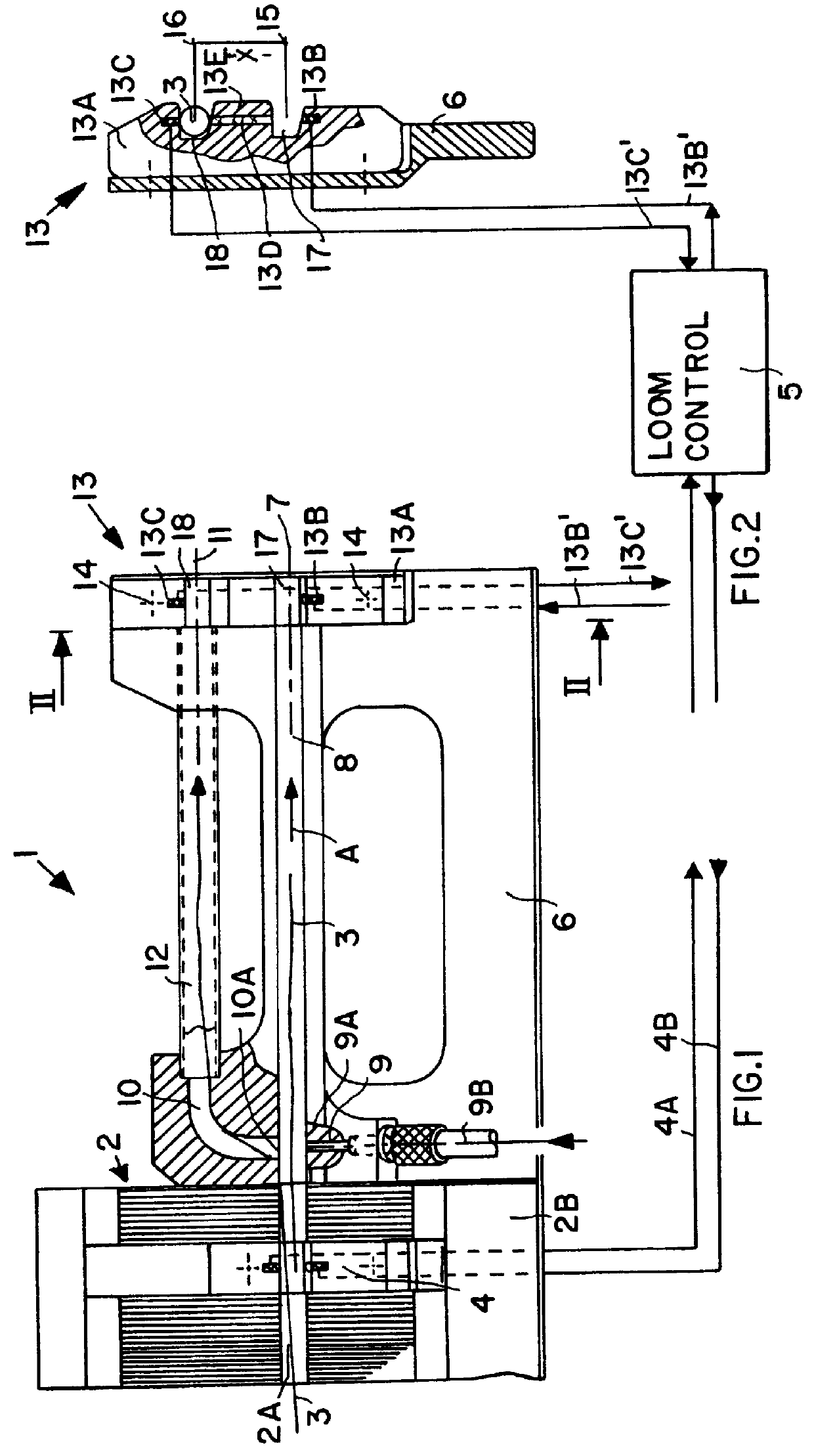 Weft stretching and detecting apparatus for a jet weaving loom