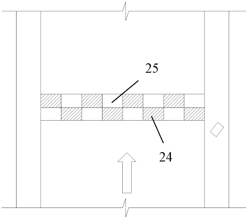 Barrier-free automatic lifting speed bump and control method