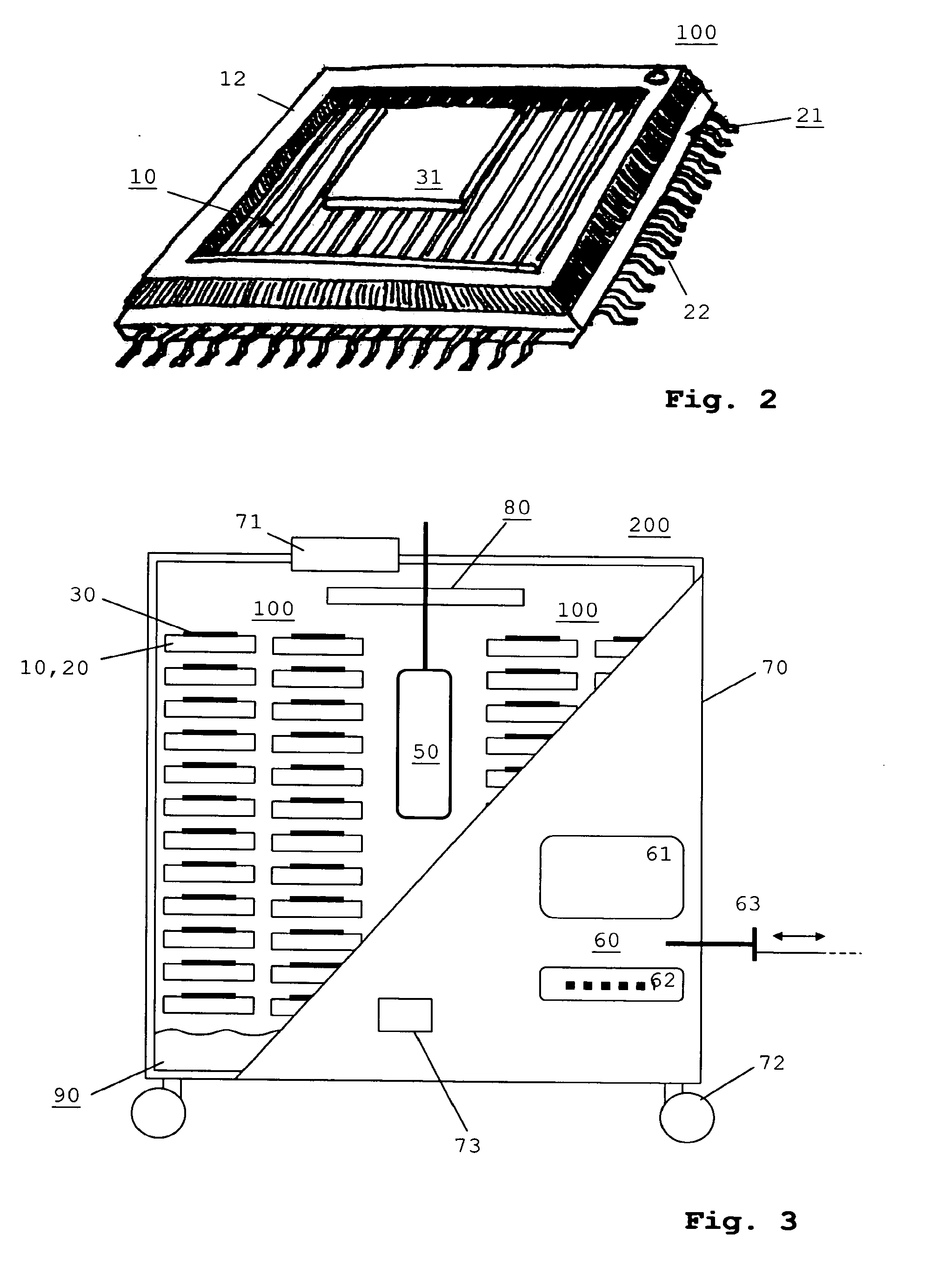 Cryogenic storage device comprising a transponder