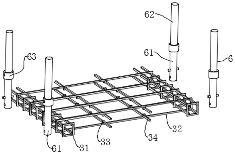 Concrete prefabricated element with assembly auxiliary structure