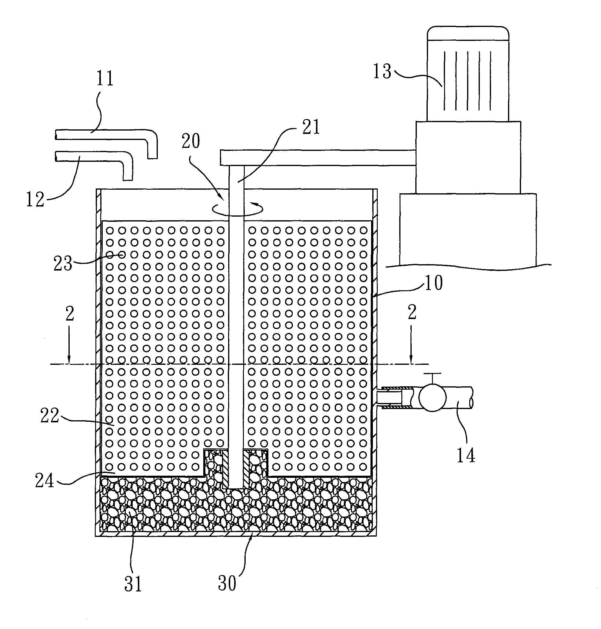 Stirring, emulsifying and small molecule clustering apparatus for producing oil-water fuel