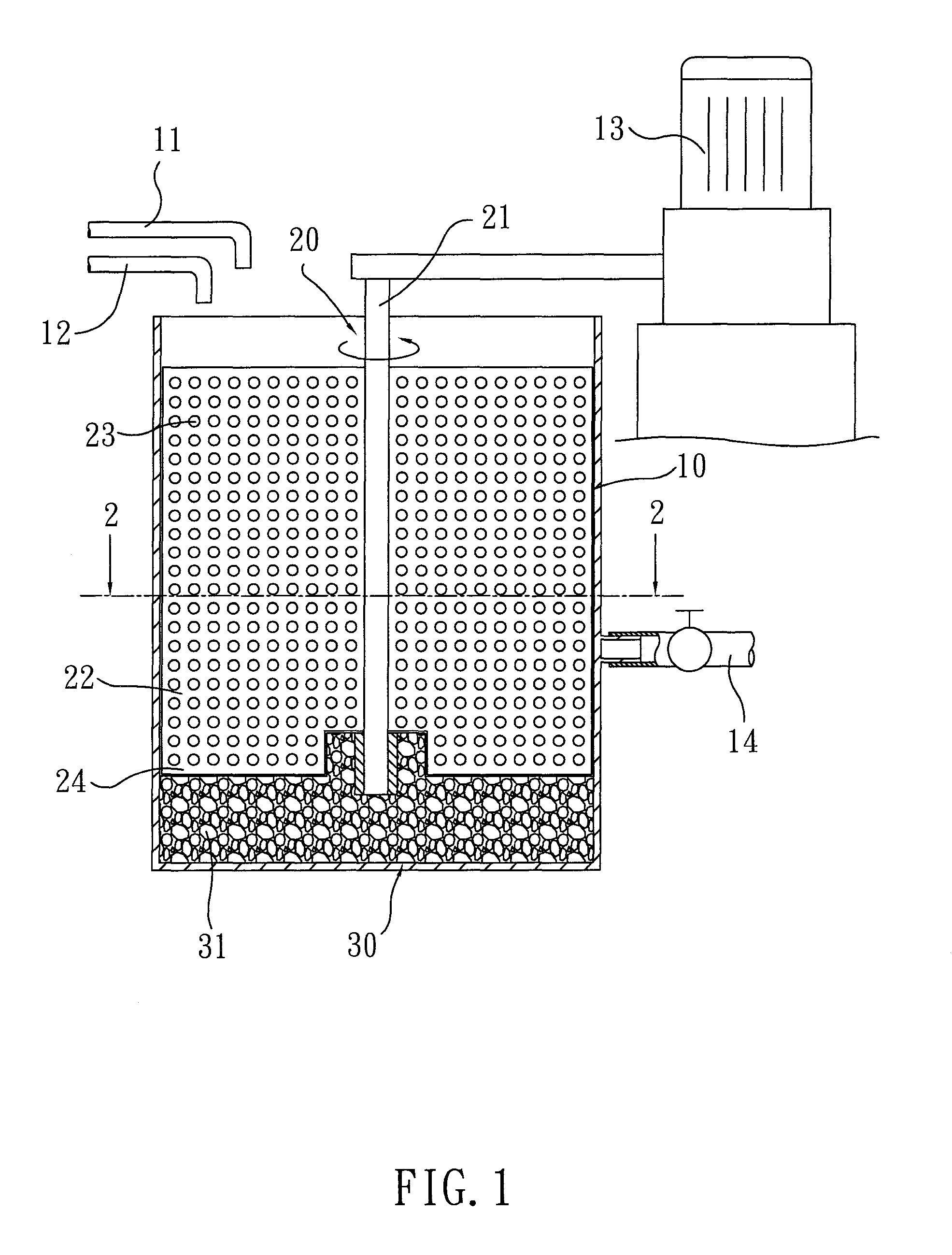 Stirring, emulsifying and small molecule clustering apparatus for producing oil-water fuel