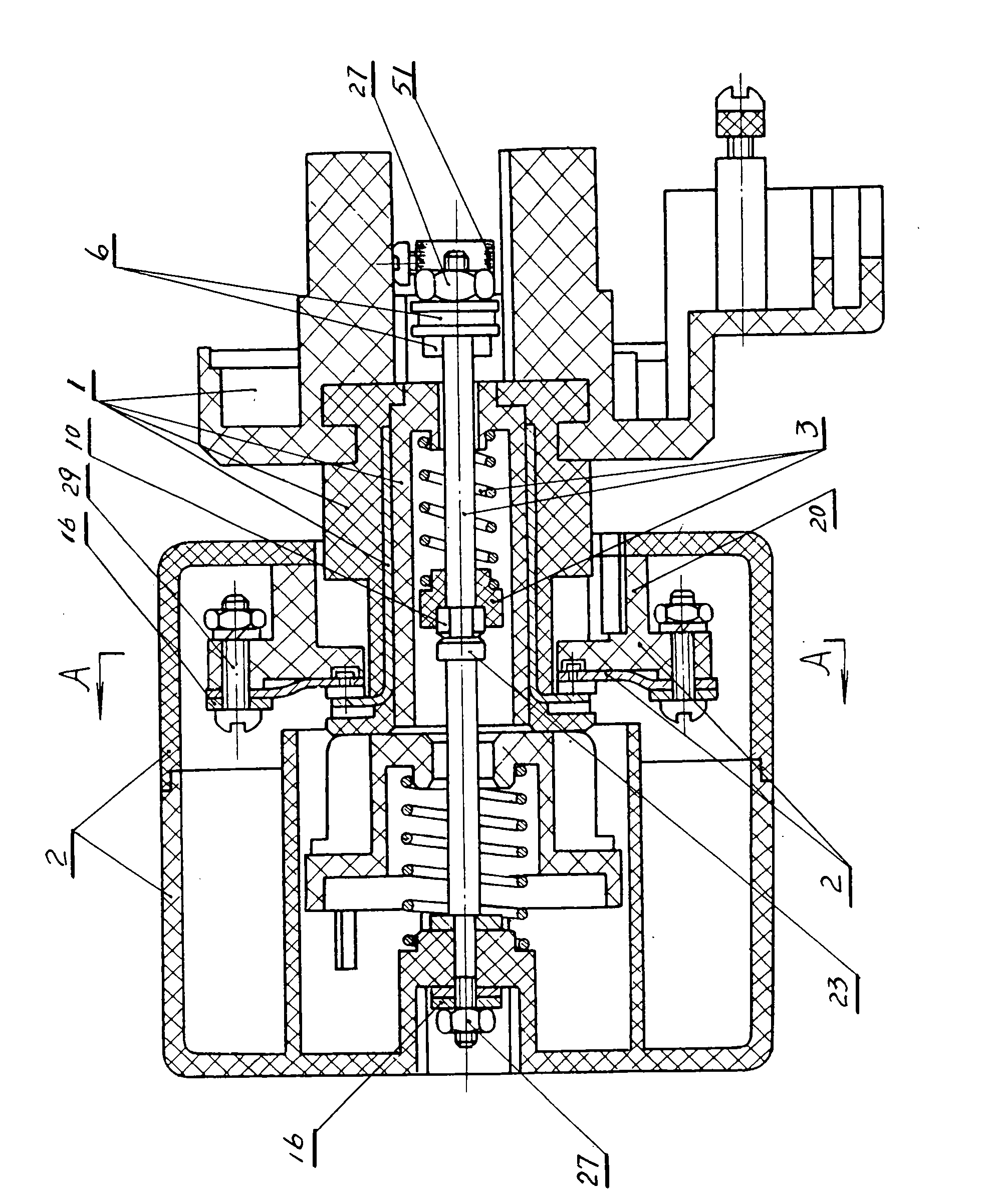 Earthed telescopic meshed-type civil electrical connecting device as well as plug and socket thereof