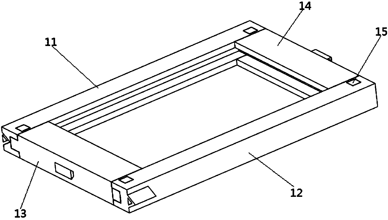 Photovoltaic module framing structure convenient to splice