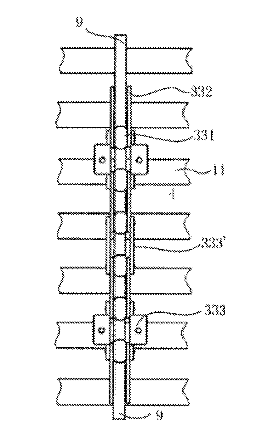 a-tracked-dumping-compartment-and-a-dump-truck-using-said-tracked