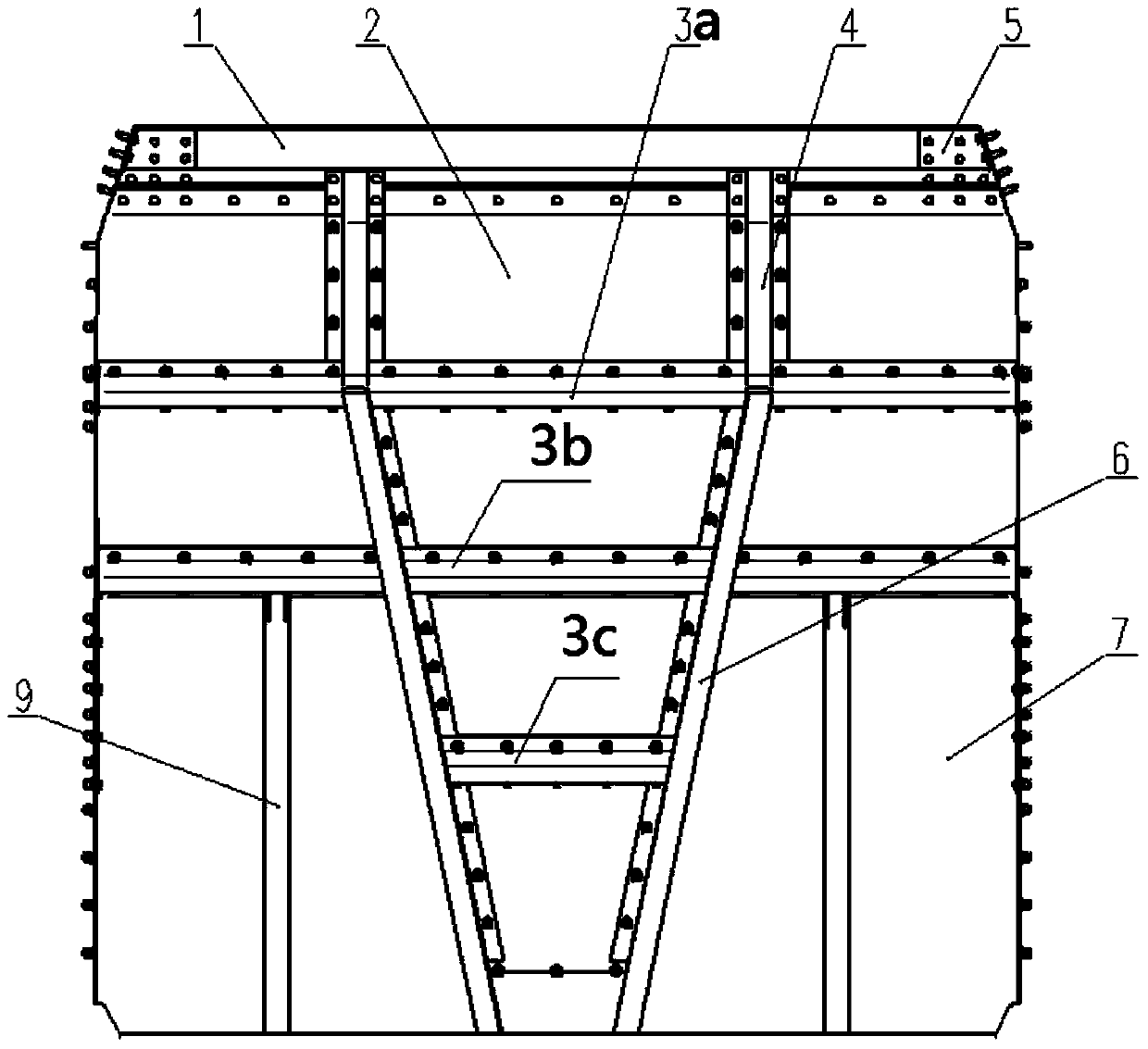 End wall structure and hopper car with same