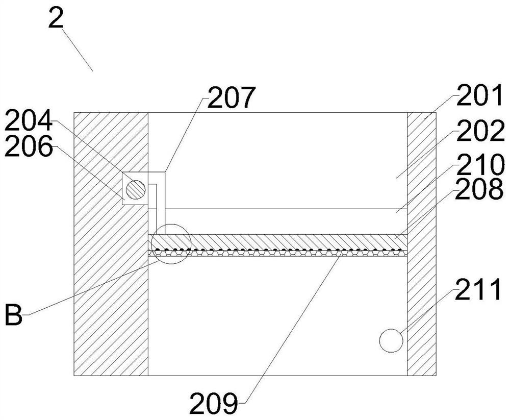 Multi-stage centrifugal pump with residue filtering and removing function for liquid drainage