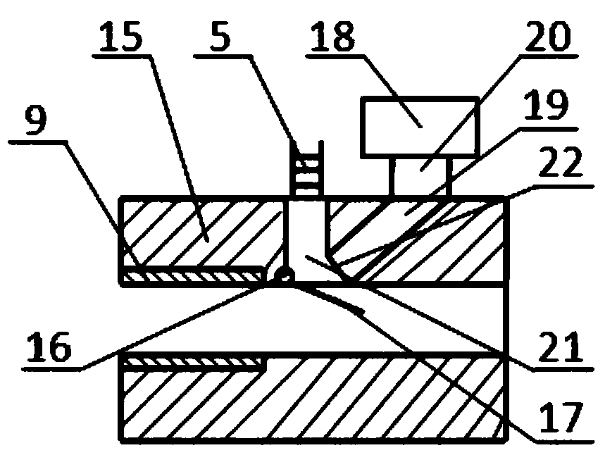 Chip removing device for metal processing lathe