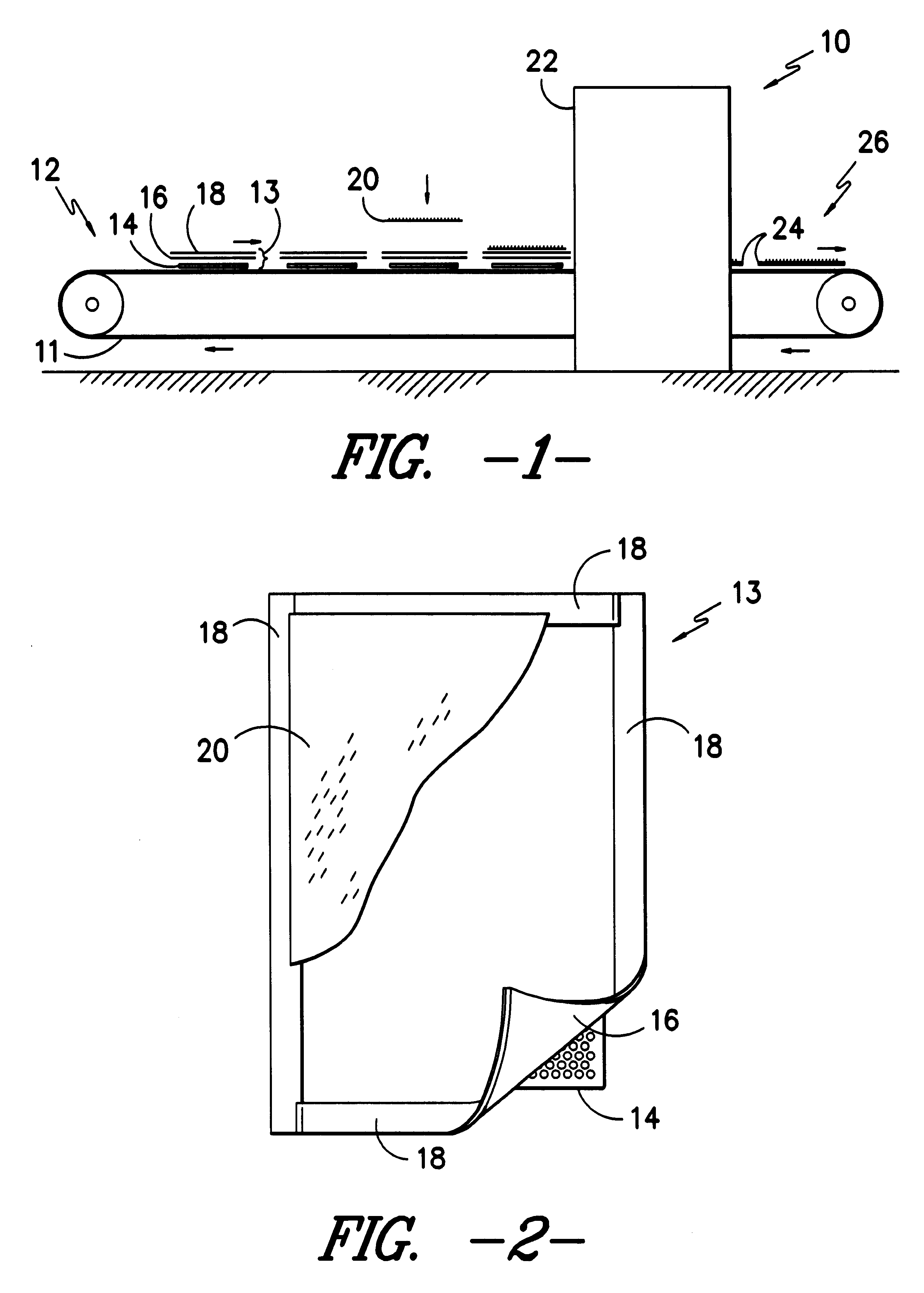 Cushioned carpeted floor covering article comprising at least one integrated rubber protrusion