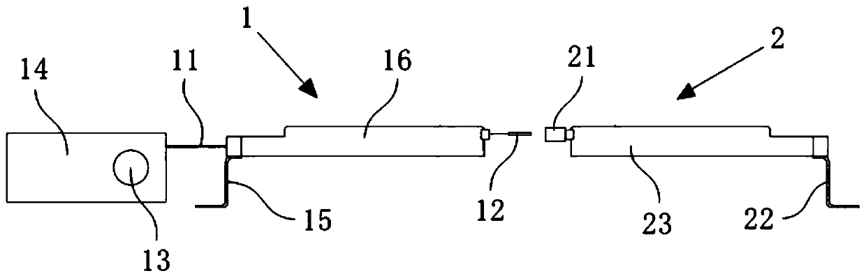 Safety belt assembly and lumbar traction bed comprising same