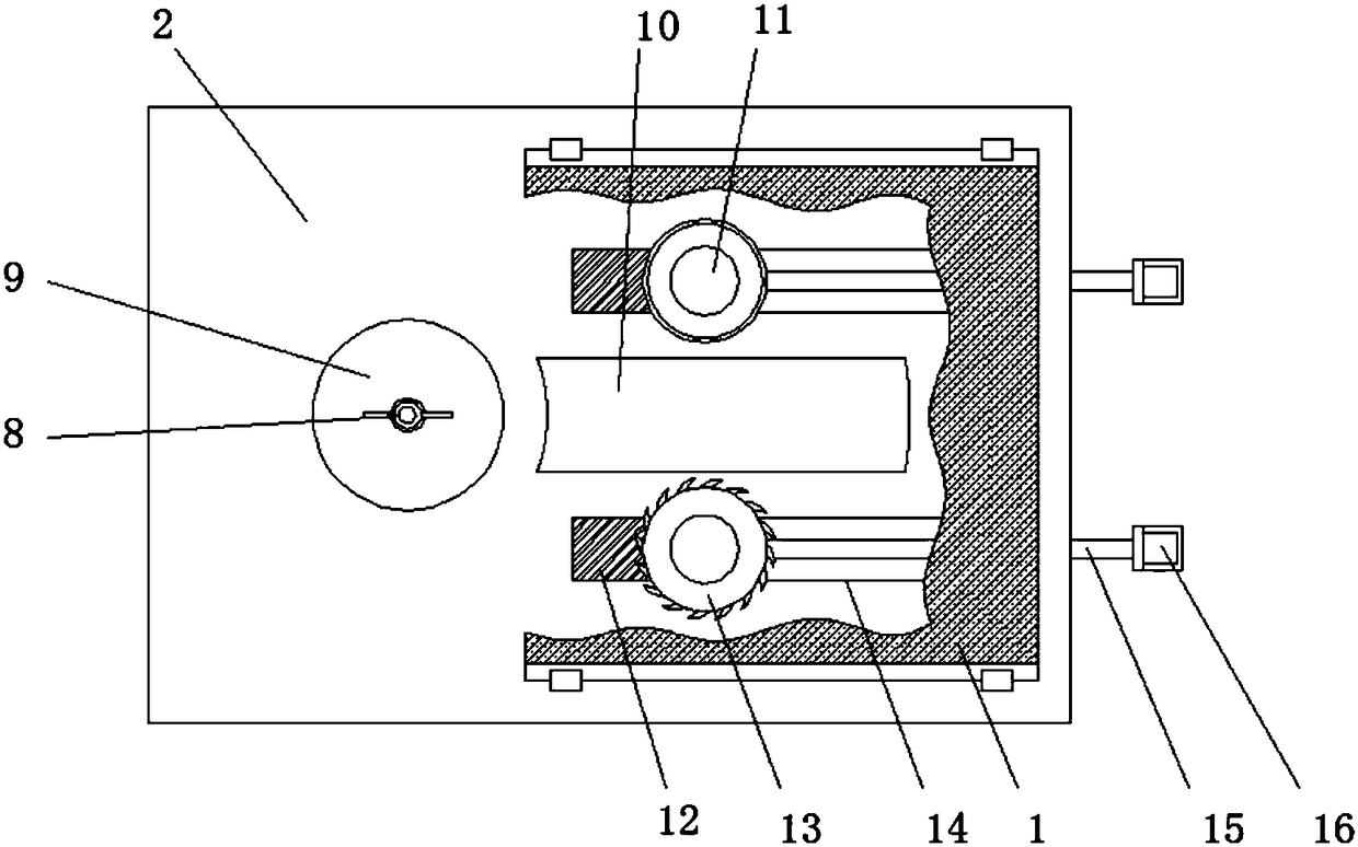 Chamfering device for communication device panel plastic mold machining