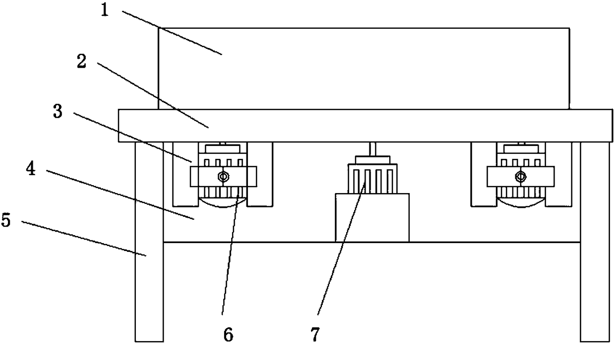 Chamfering device for communication device panel plastic mold machining