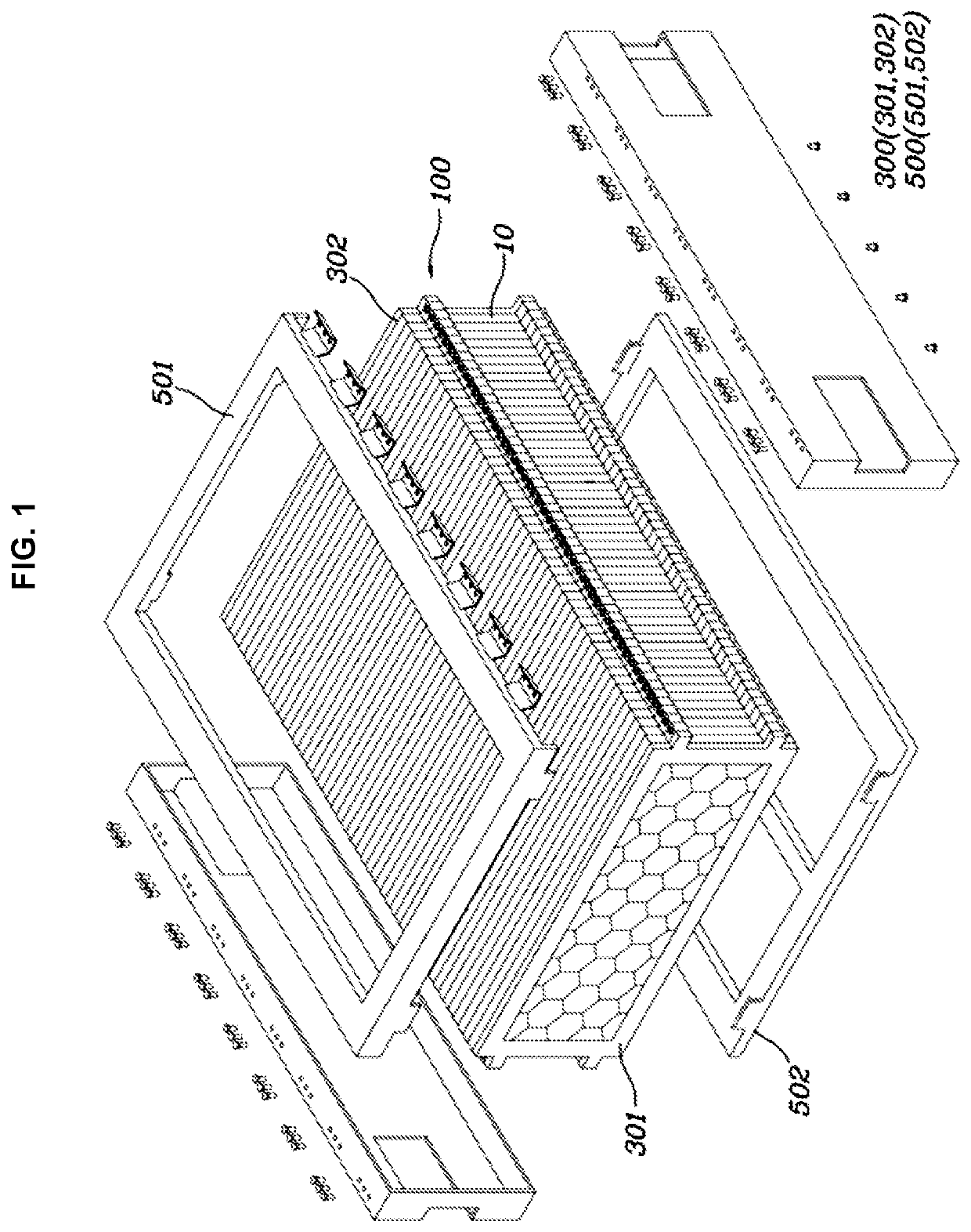 Battery pack structure with support plates