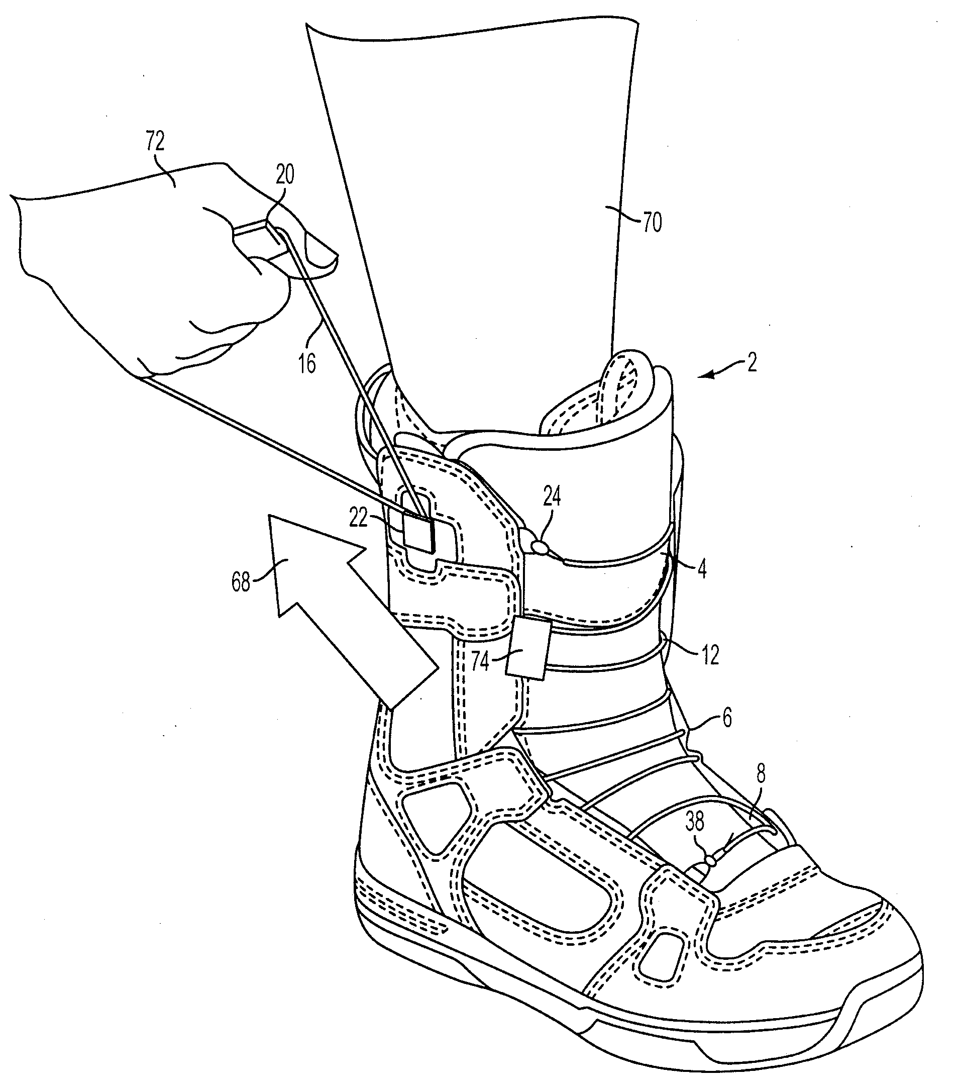 Single lace boot with multiple compression zones