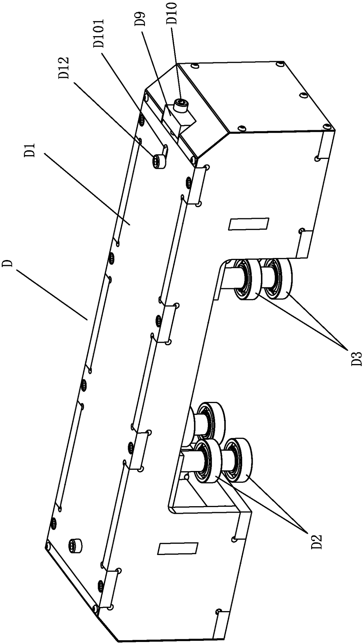 Wood strip saw outputting assembly for wood processing machine