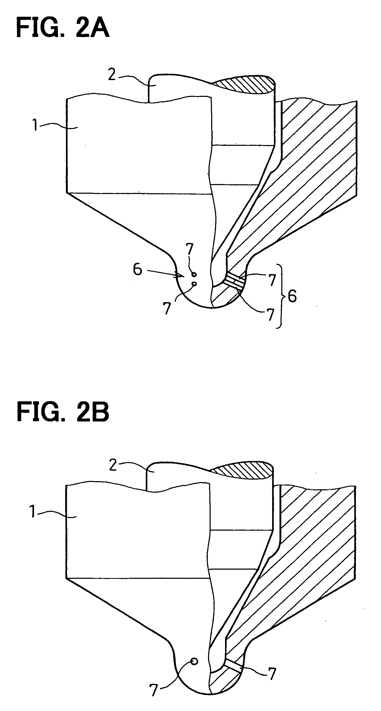 Fuel injection nozzle having multiple injection holes