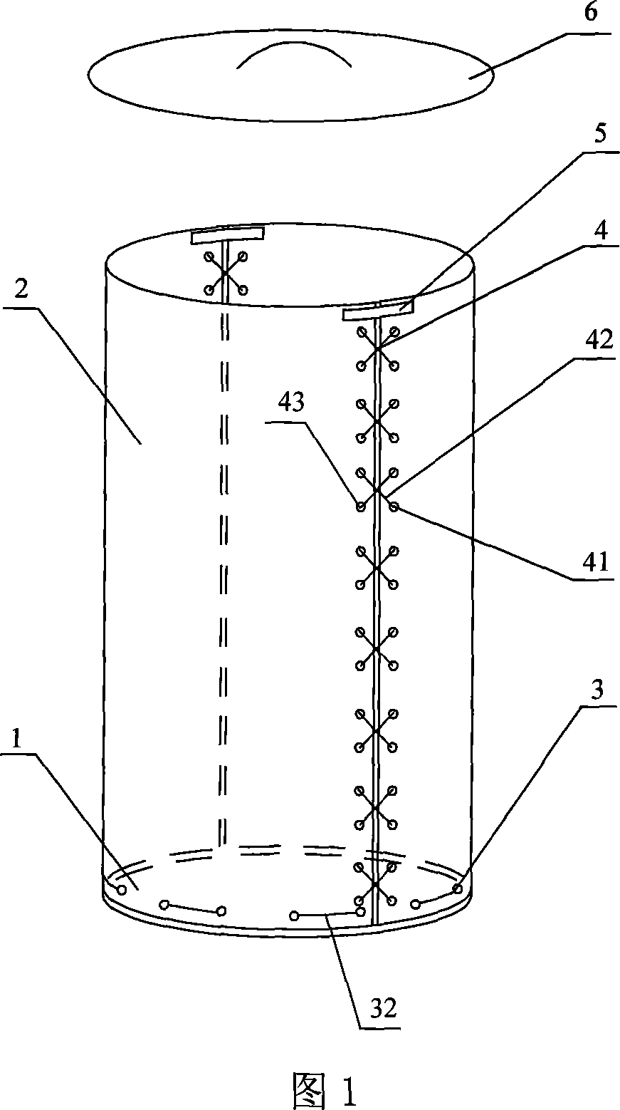 Storing container convenient for dismounting
