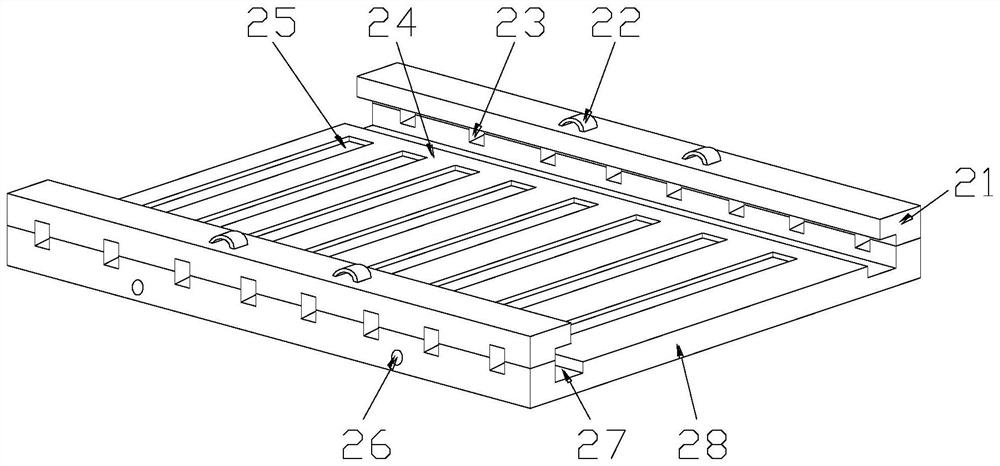 A simplified peeling and anti-damage manual papermaking device