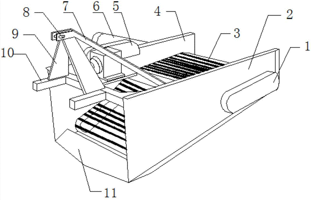 Potato harvesting machine with overturn function