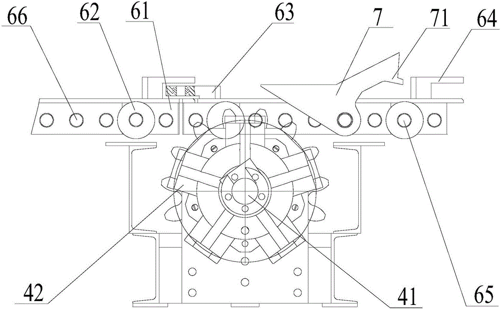 Coal mine car operation bend traction rail system