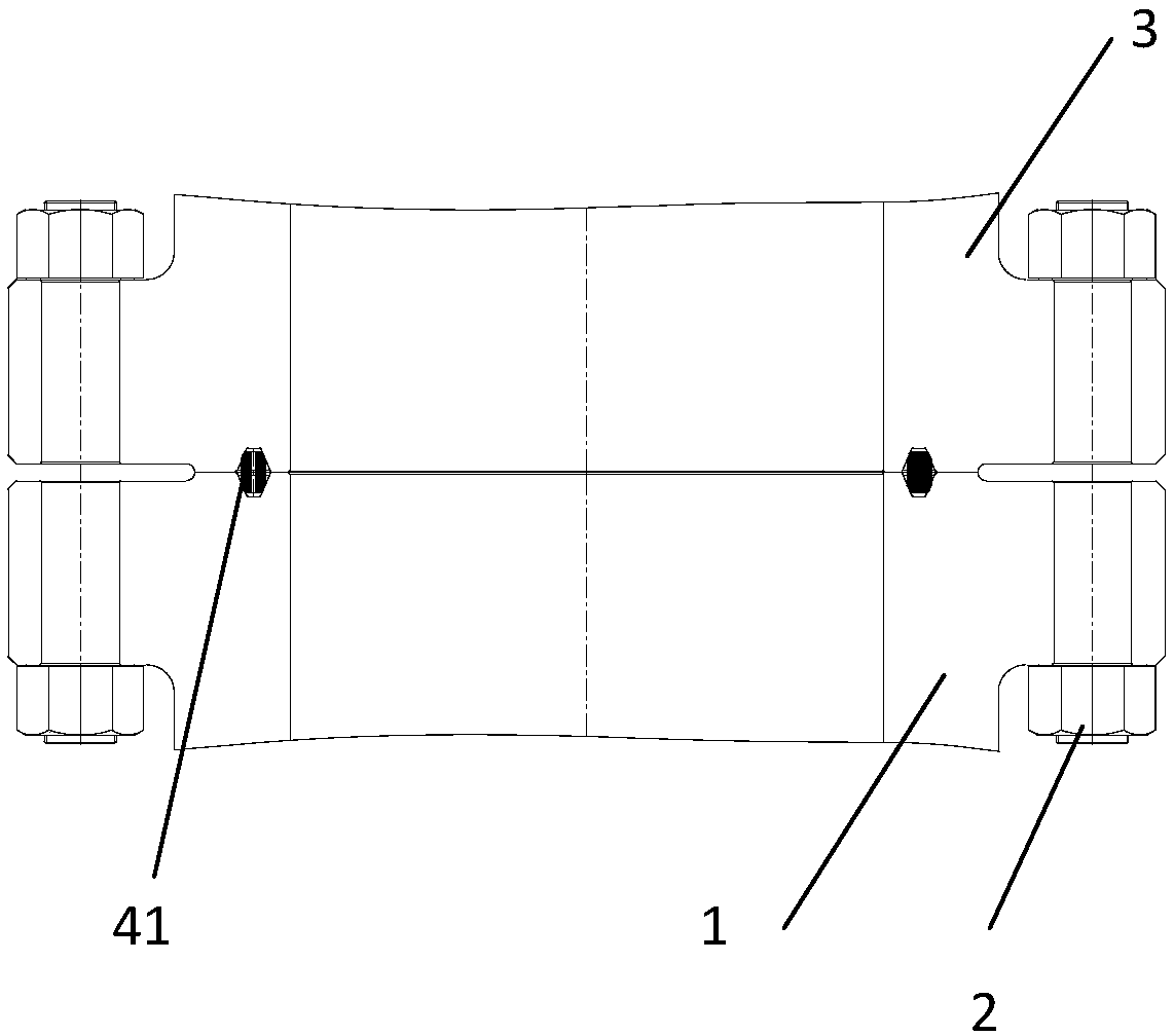 Metal leakage preventing component and method thereof, and oil exploitation device