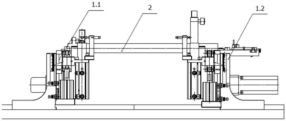 High-precision lower drive type roller driving mechanism