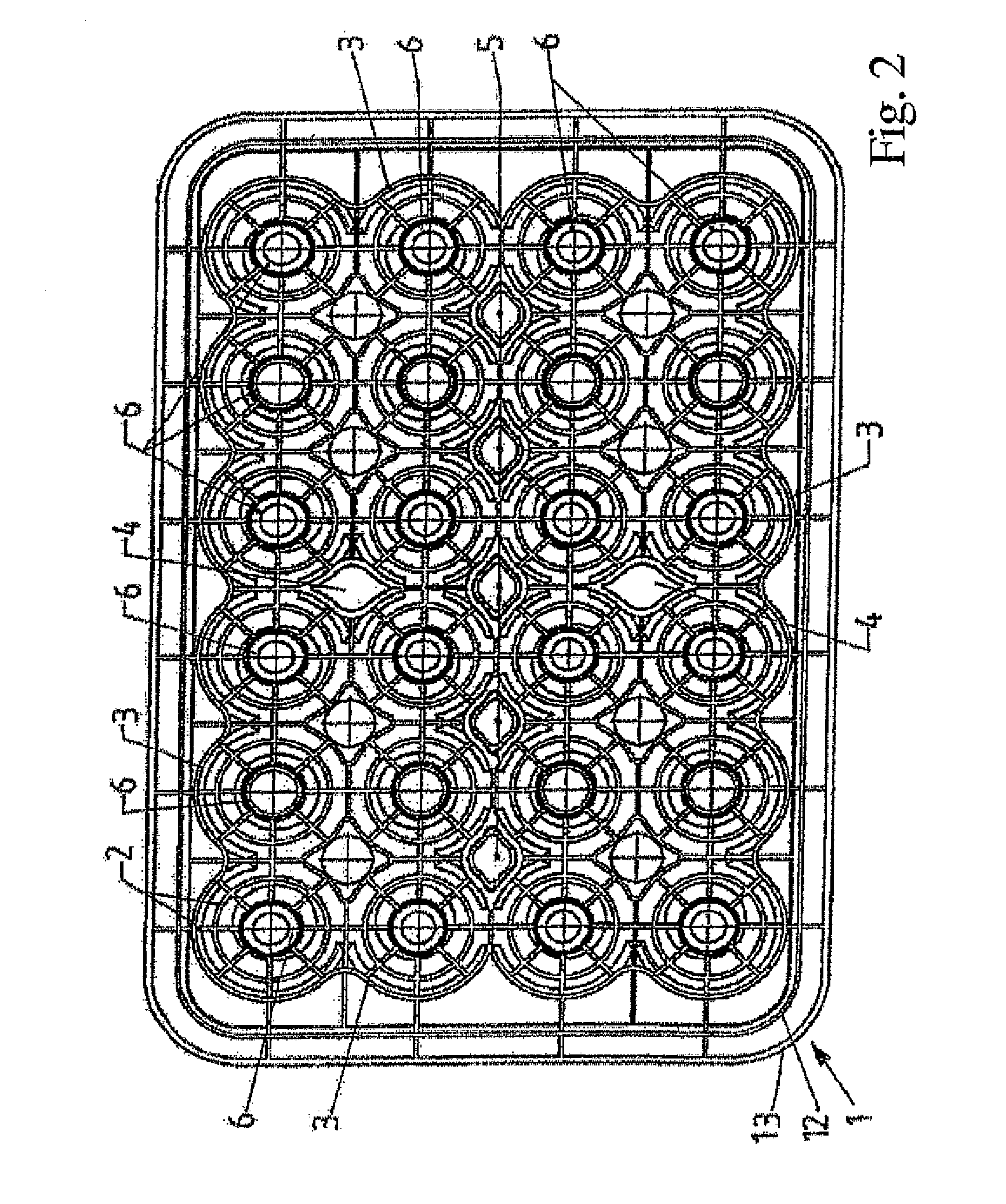 Arrangement for Transporting Bottles, Drinks Containers and/or Multipacks