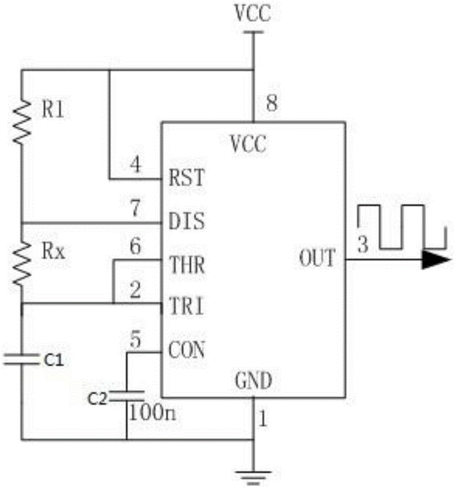 Partial-discharge sensor safety detection circuit and method