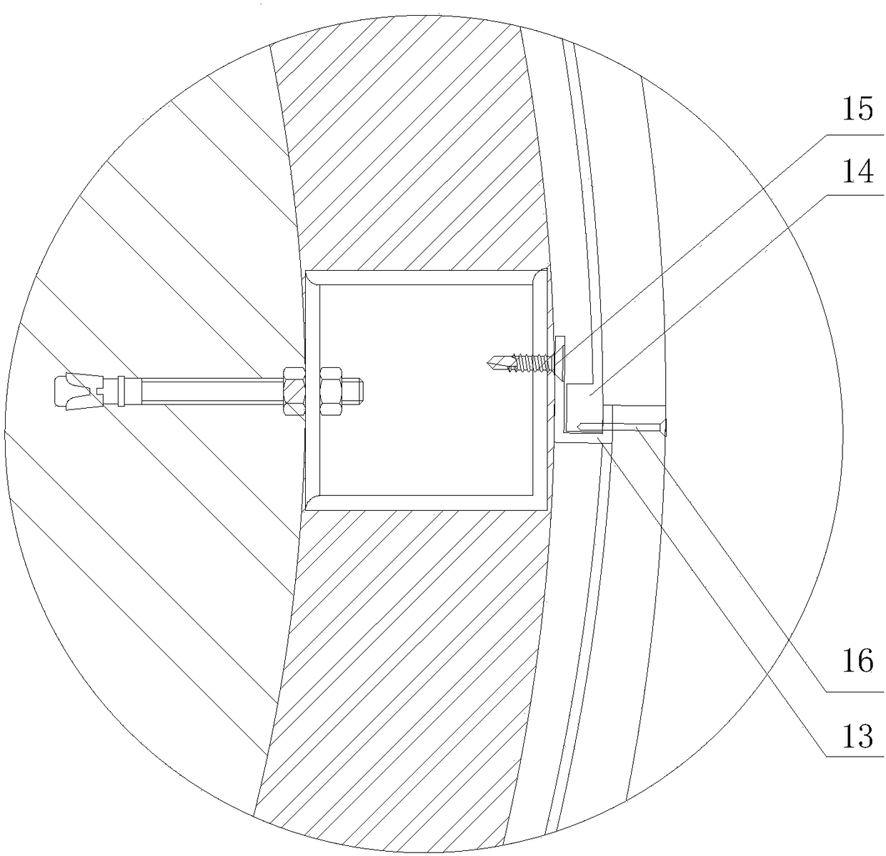 Decorative board spliced end to end and annular assembly method thereof