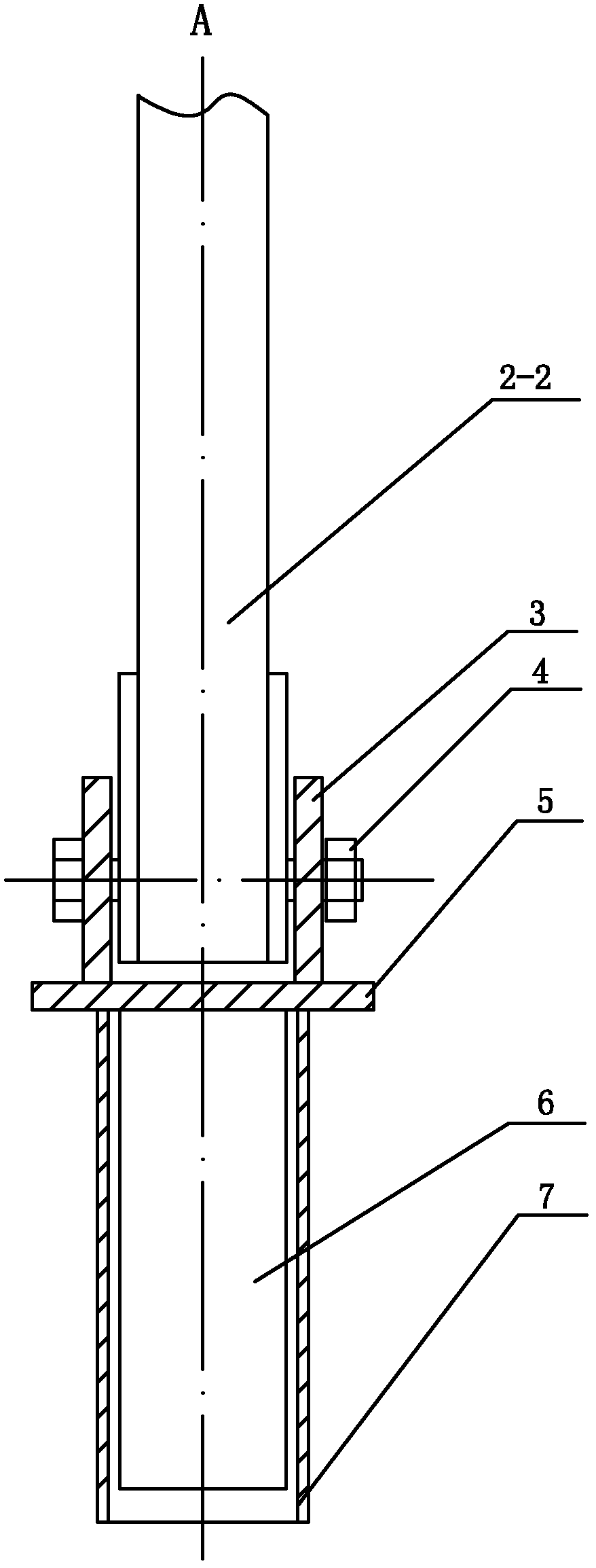 Elastic energy storage safety device for tank container