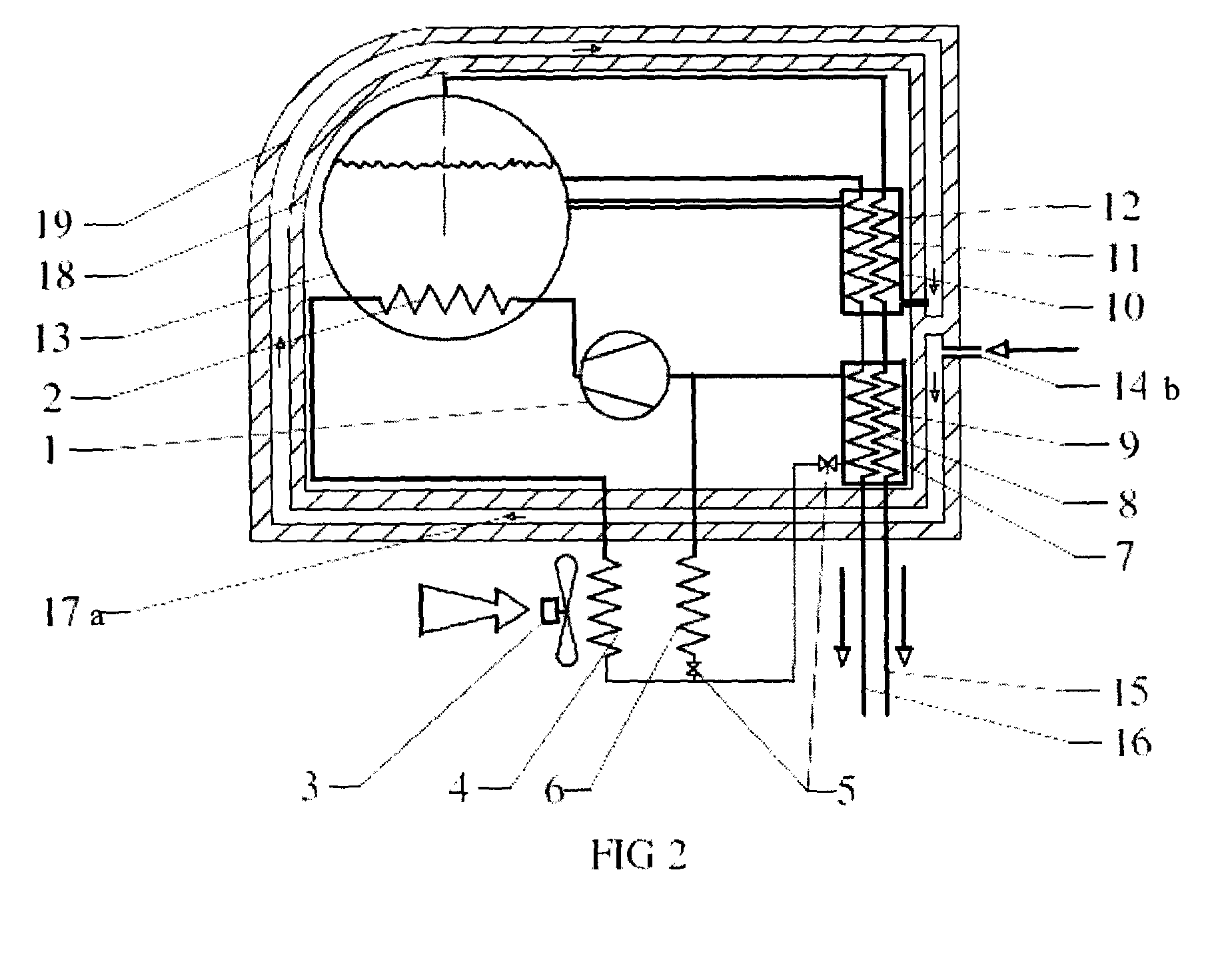 Distiller with Closed Loop Energy Circulation and Method for Reuse of Heat Energy and Thermal Loss of the Distiller