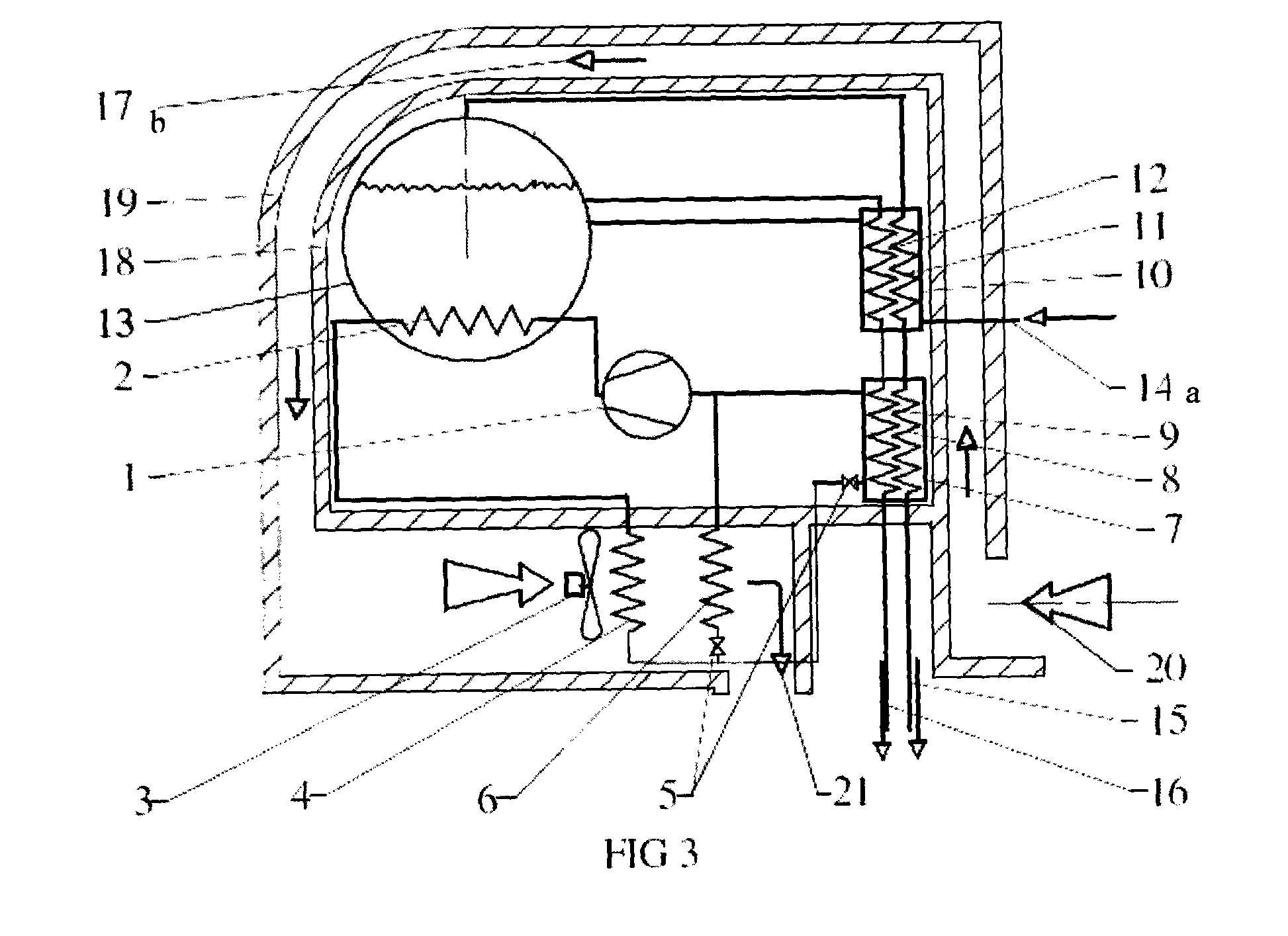 Distiller with Closed Loop Energy Circulation and Method for Reuse of Heat Energy and Thermal Loss of the Distiller