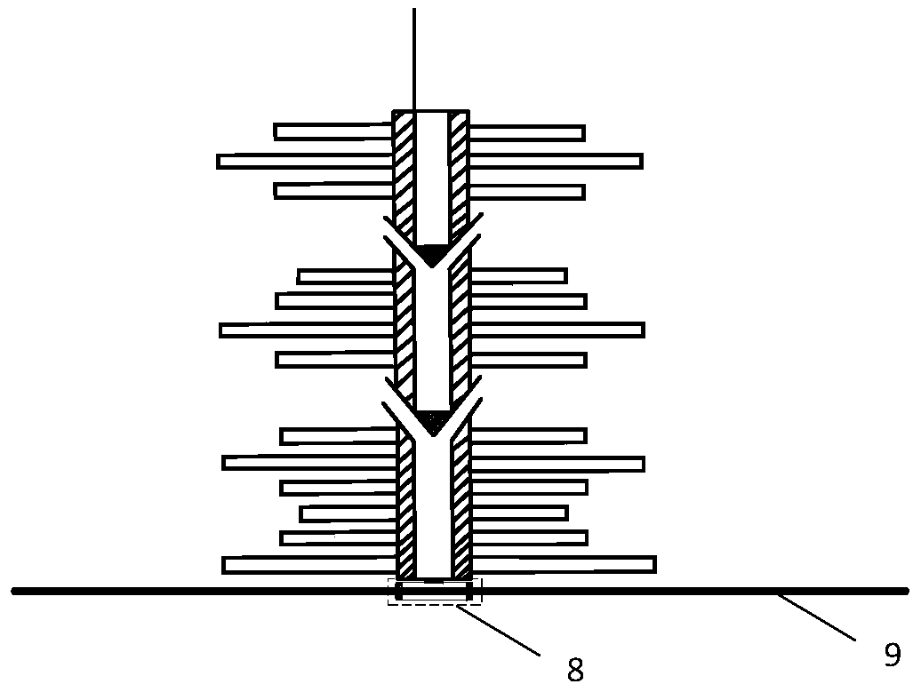 Recoil device and lightning conductor structure thereof