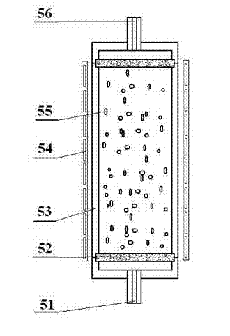 Low-temperature displacement chromatography hydrogen isotope separation device and method