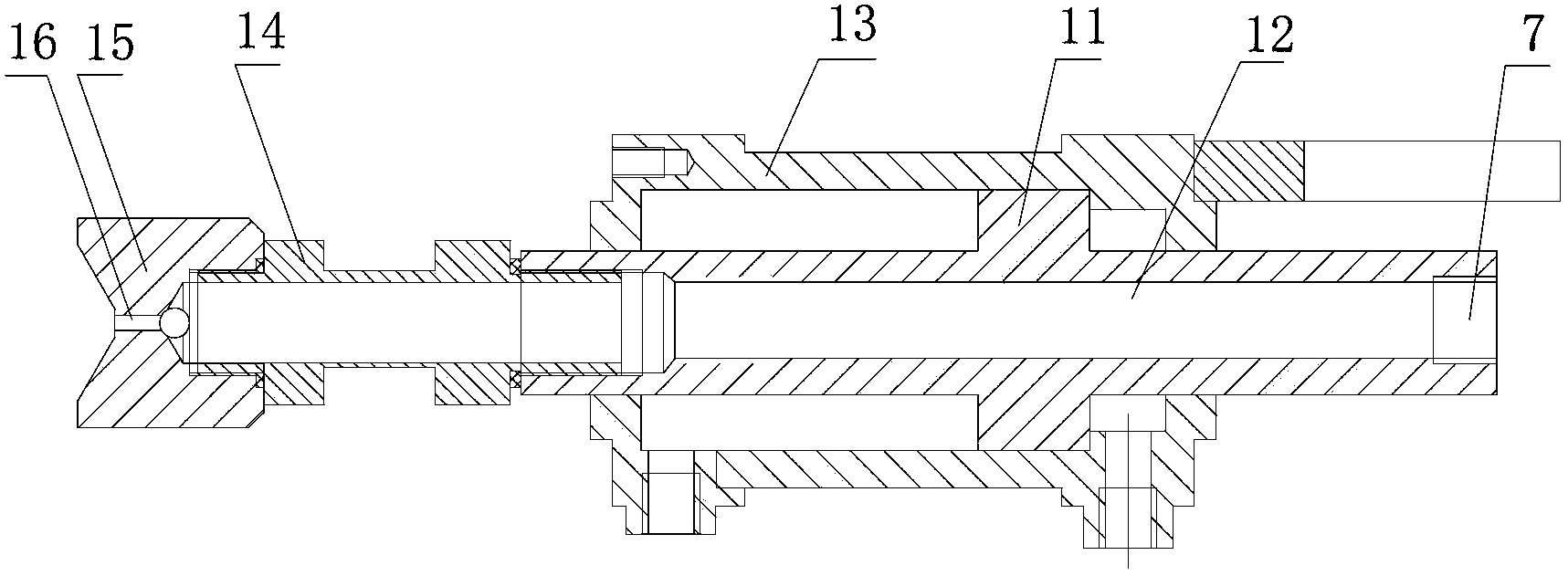Automatic thread compound spraying device