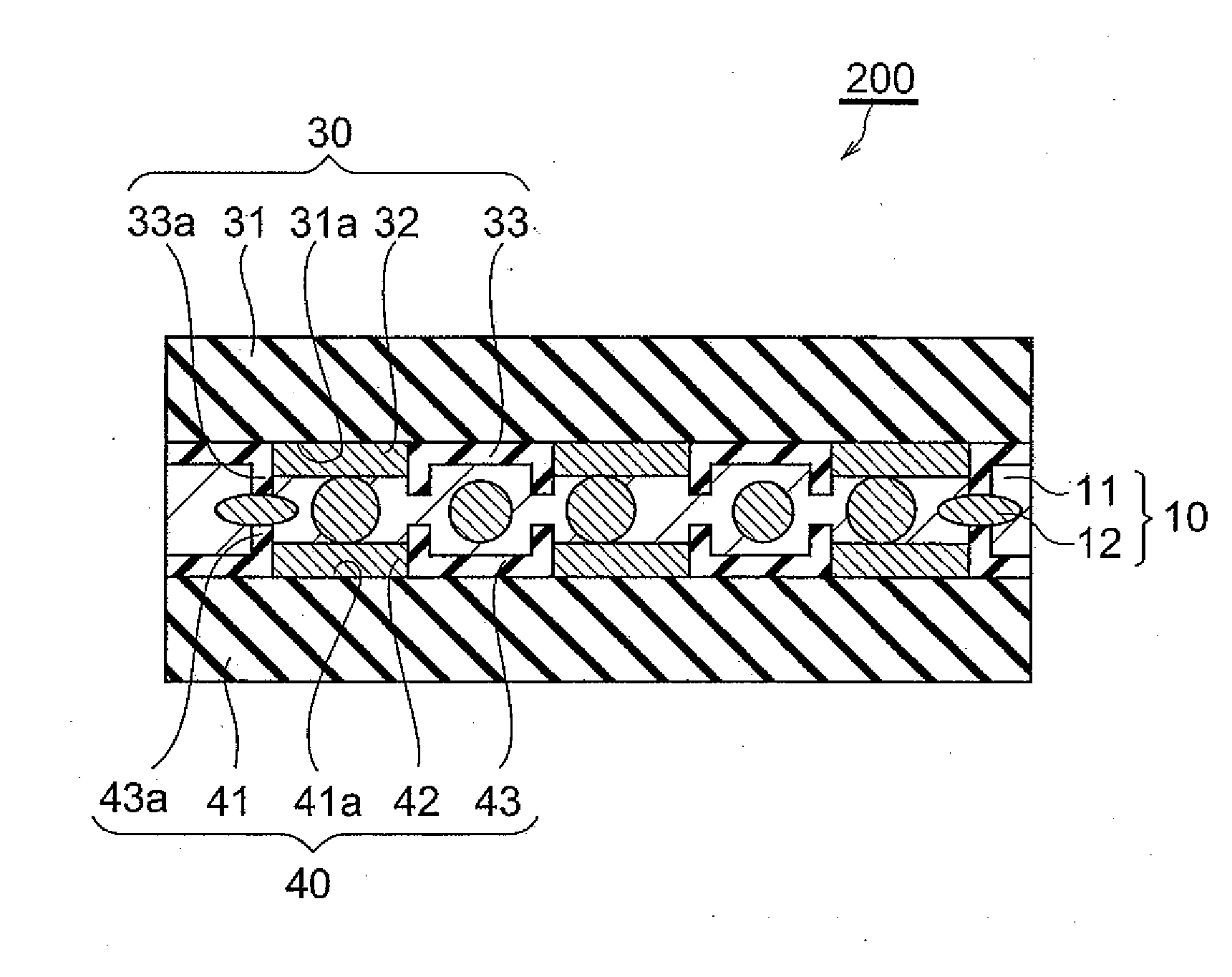 Circuit connecting material, film-form circuit connecting material using the same, circuit member connecting structure and method of manufacturing the same