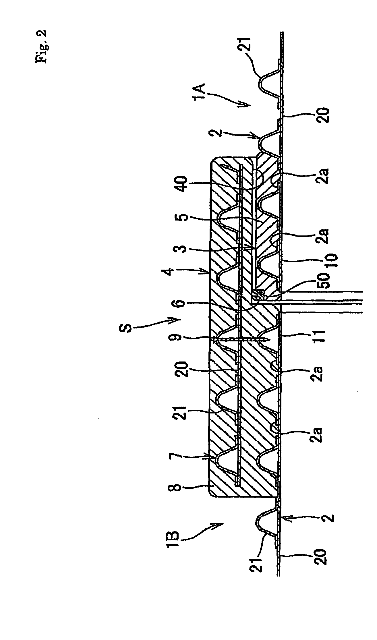 Connection structure of wave-shaped synthetic resin pipes, wave-shaped synthetic resin pipes used for the connection structure, and manufacturing method thereof
