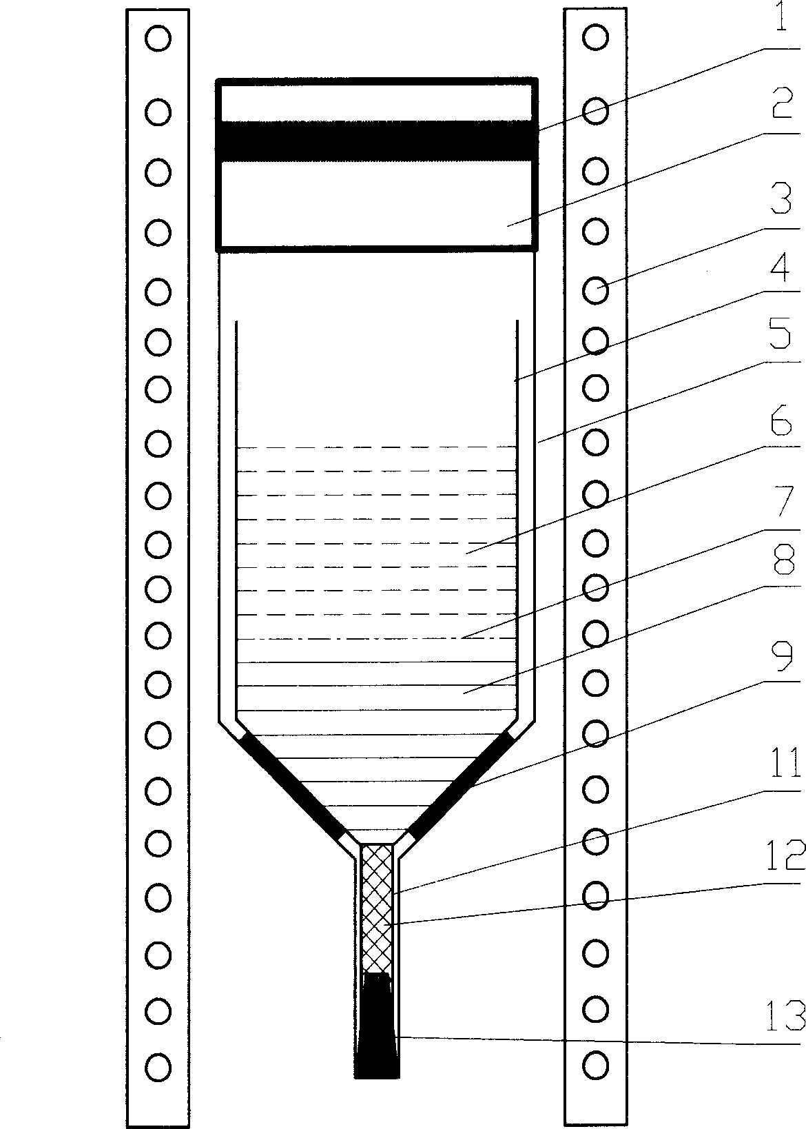 Precise vertical temperature-difference gradient condensation single crystal growth device and method thereof
