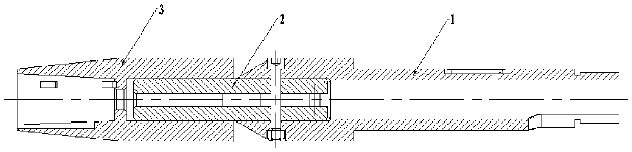 A side-slip mechanism in a wind tunnel that can realize positive and negative conversion of the side-slip angle and has a small blocking ratio