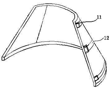 Adjustable type insulating sheath capable of preventing small animals