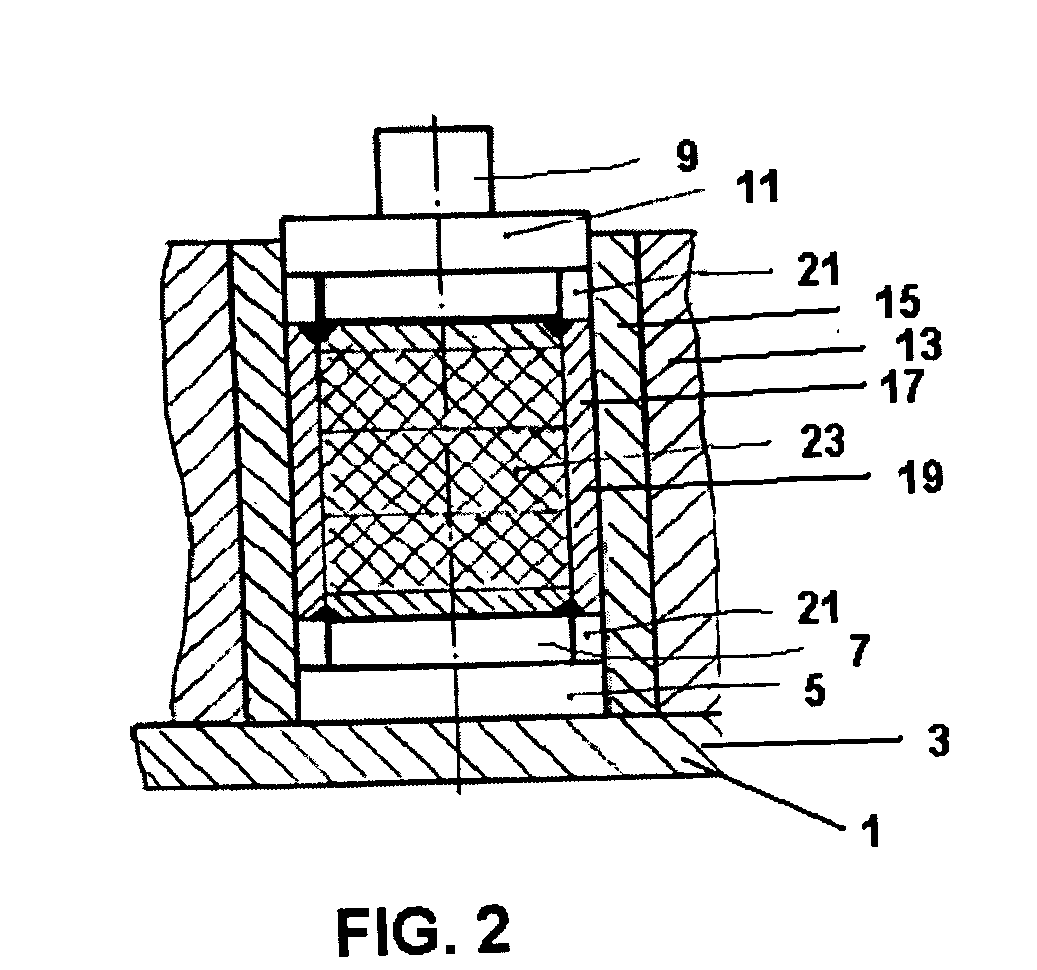 Method and apparatus for forming billets from metallic chip scraps