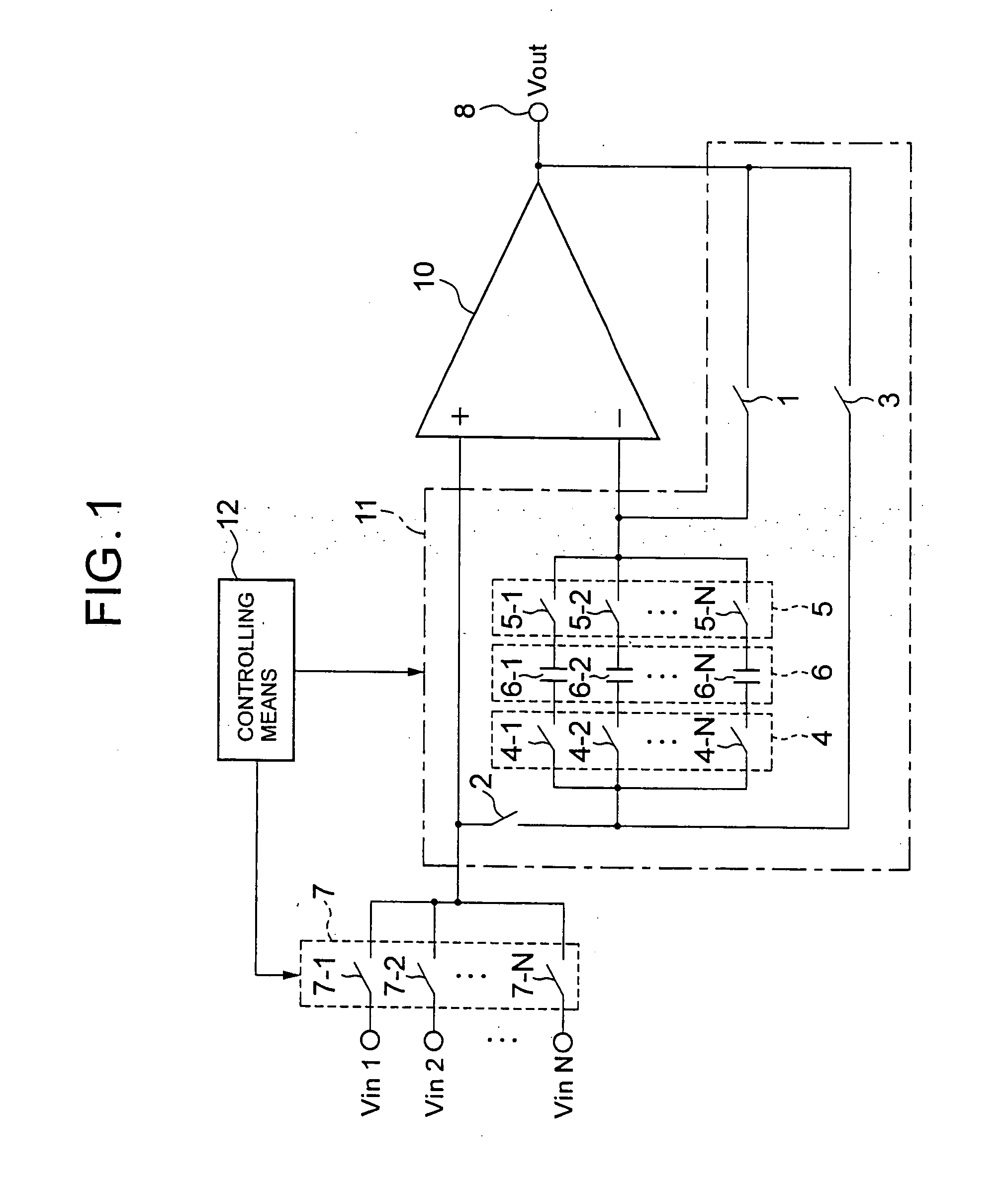 Amplifier circuit, driving circuit of display apparatus, portable telephone and portable electronic apparatus