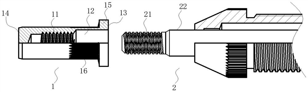 Rivet pulling mechanism with good concentricity